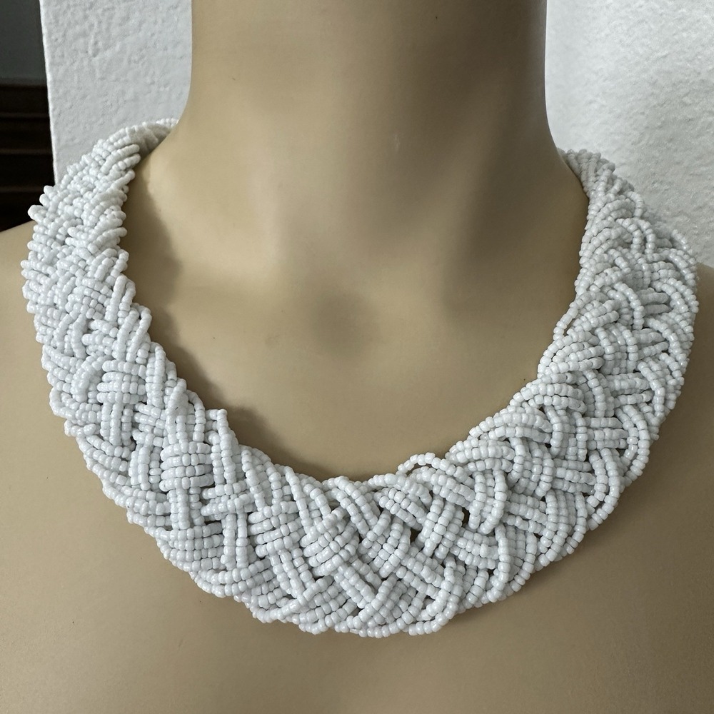 VTG Charming Charlie Braided Choker Statement Necklace 18 Inch White Seed Beaded